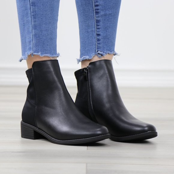 Black Dual Material Round Toe Low Heel Ankle Boots - Picture 4 of 12